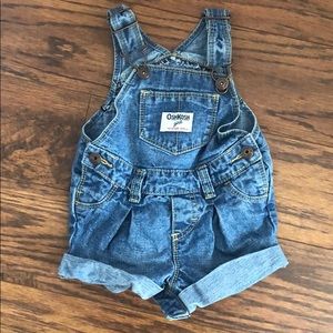 OshKosh cute overalls 9 months
